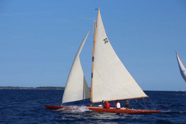 Tilly XV in regata Foto Maccione