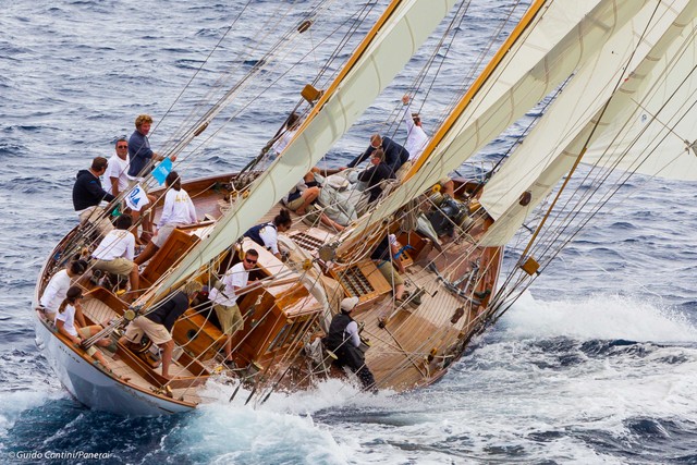 Eilean 1936 il ketch di Officine Panerai Foto Cantini