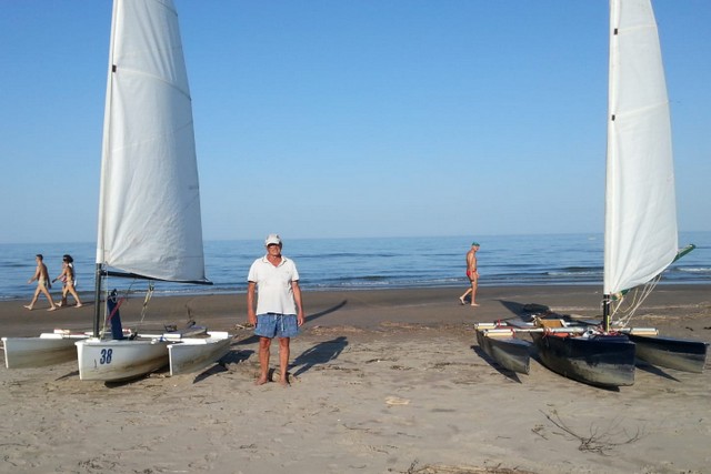 I Diecipiedi in spiaggia a Rosolina Mare