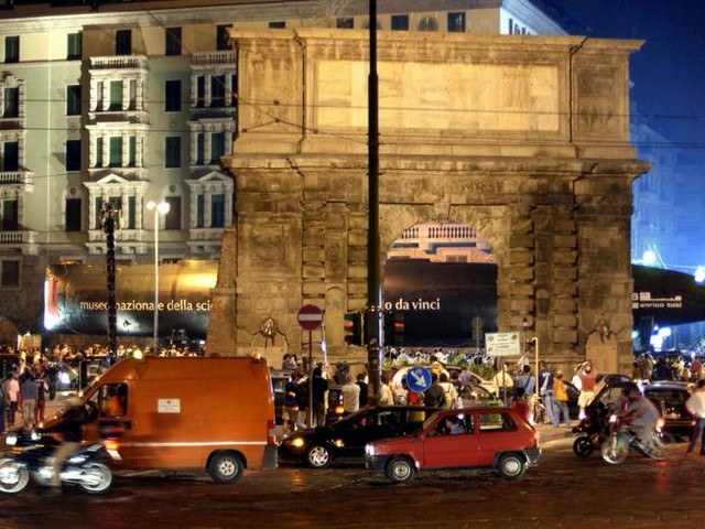 Il passaggio del Toti a Porta Romana