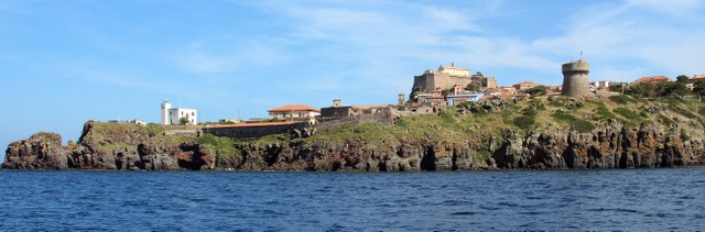 Lisola di Capraia Foto Maccione