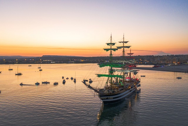 Nave Amerigo Vespucci 3