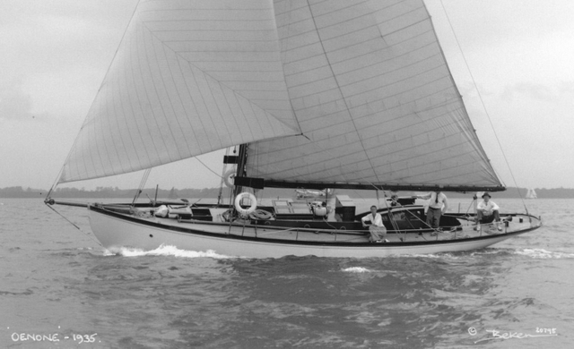 Oenone foto depoca di Beken of Cowes