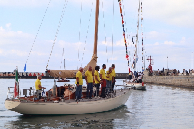 Kerkira II 1968 Parata Foto Maccione