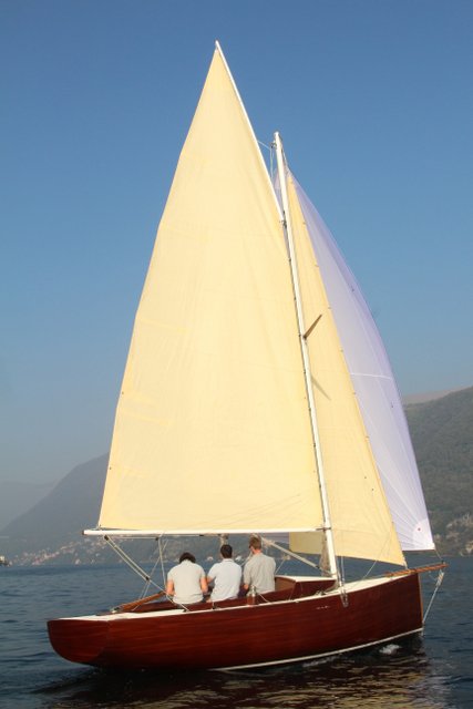 ER25 Ernesto Riva Daysailer Foto Maccione 23