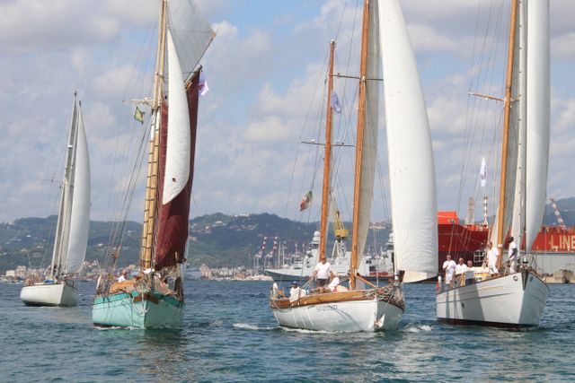 La flotta in regata Foto Maccione 2