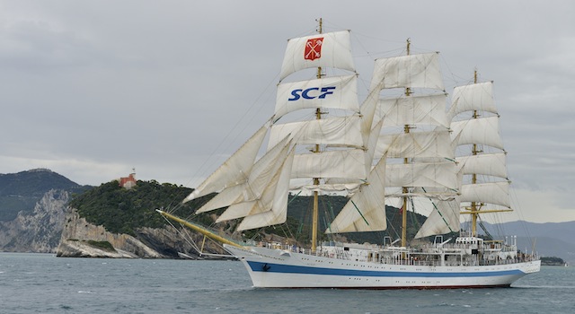 La nave russa Mir Foto L. Cremascoli