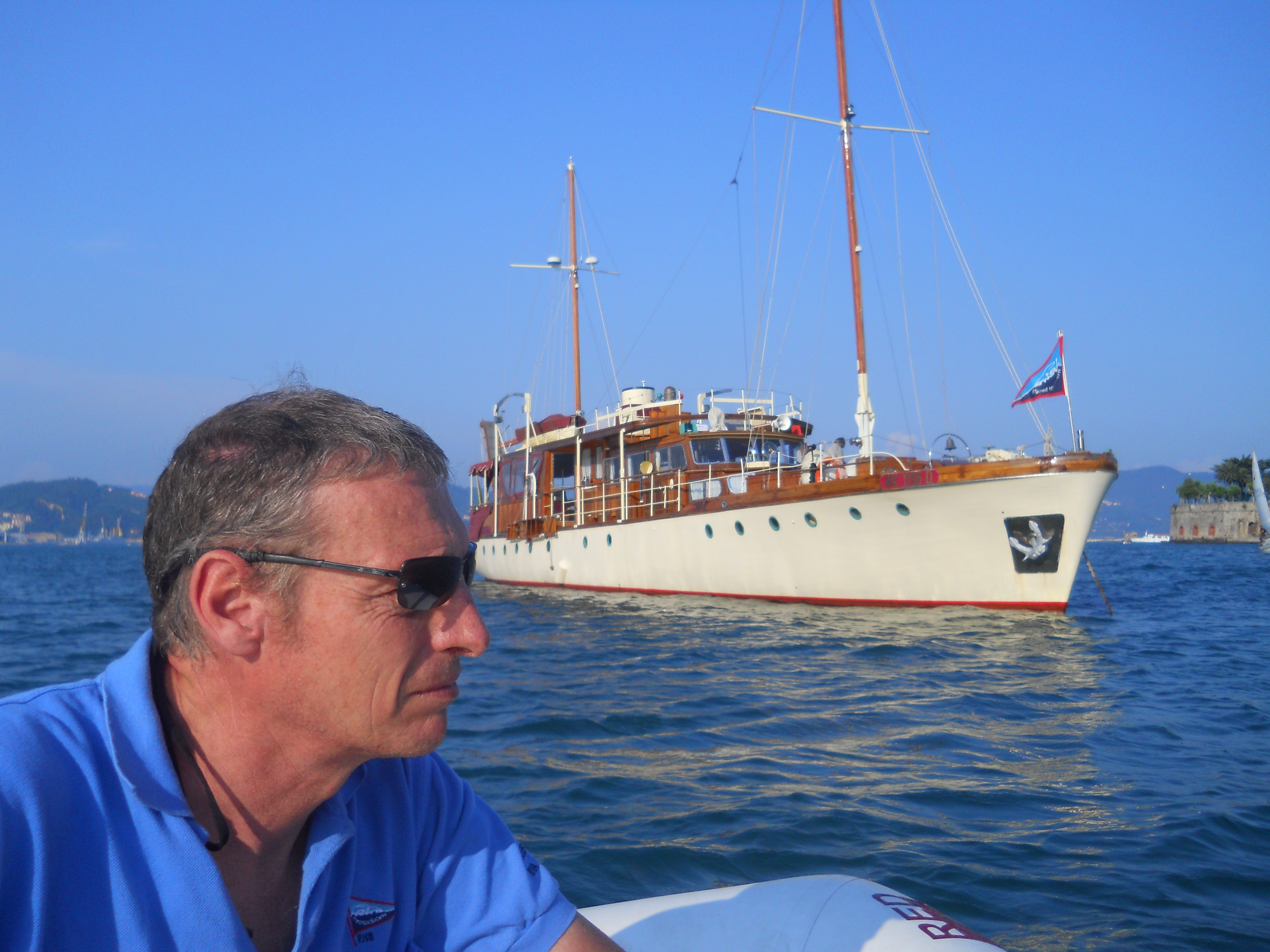 Pier Marco Gerosa durante una navigazione sullo yacht Red