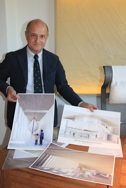 Matteo Rossi mostra il progetto della nuova sede AIVE di Genova Foto Maccione