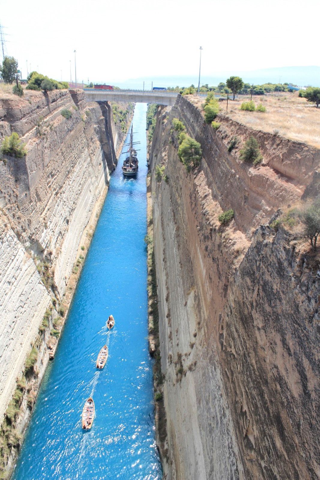 Agosto 2014, Palinuro attraversa il Canale di Corinto Foto M.M. (7)