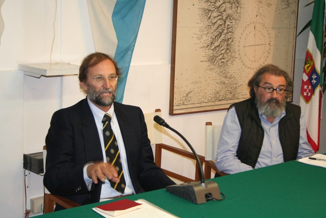 Enrico Zaccagni (a sn), presidente delle VSV e il Professor Roberto Giacinti (a dx)