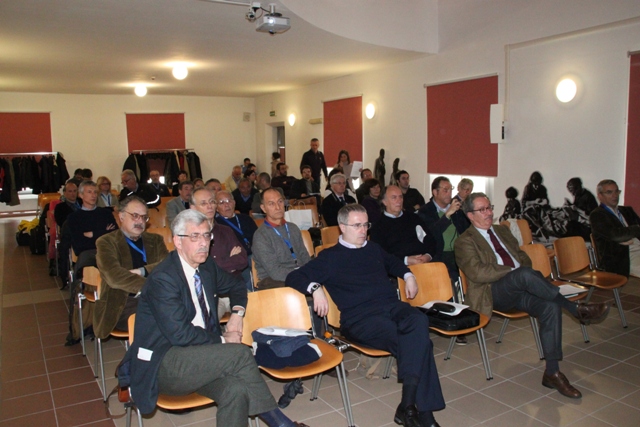 Il pubblico in sala conferenze